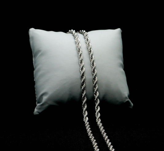 SILVER WAVES ROPE CHAIN